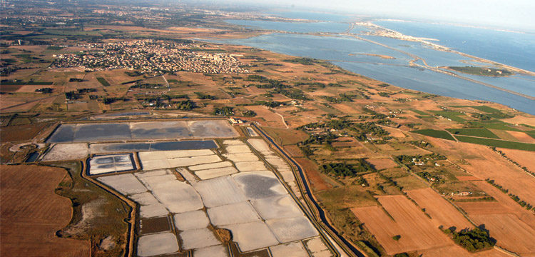 Vue aérienne des Salines de Villeneuve-lès-Maguelone