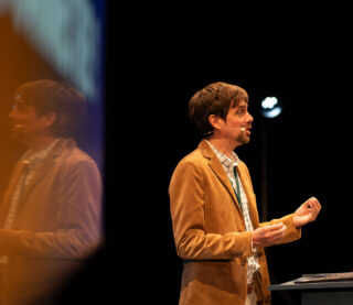 Apéro "Langue de bois" ! de et avec Sébastien Valignat